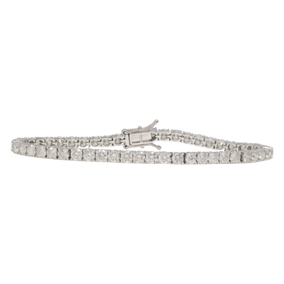 8.52ct WG Diamond Tennis bracelet in 18ct