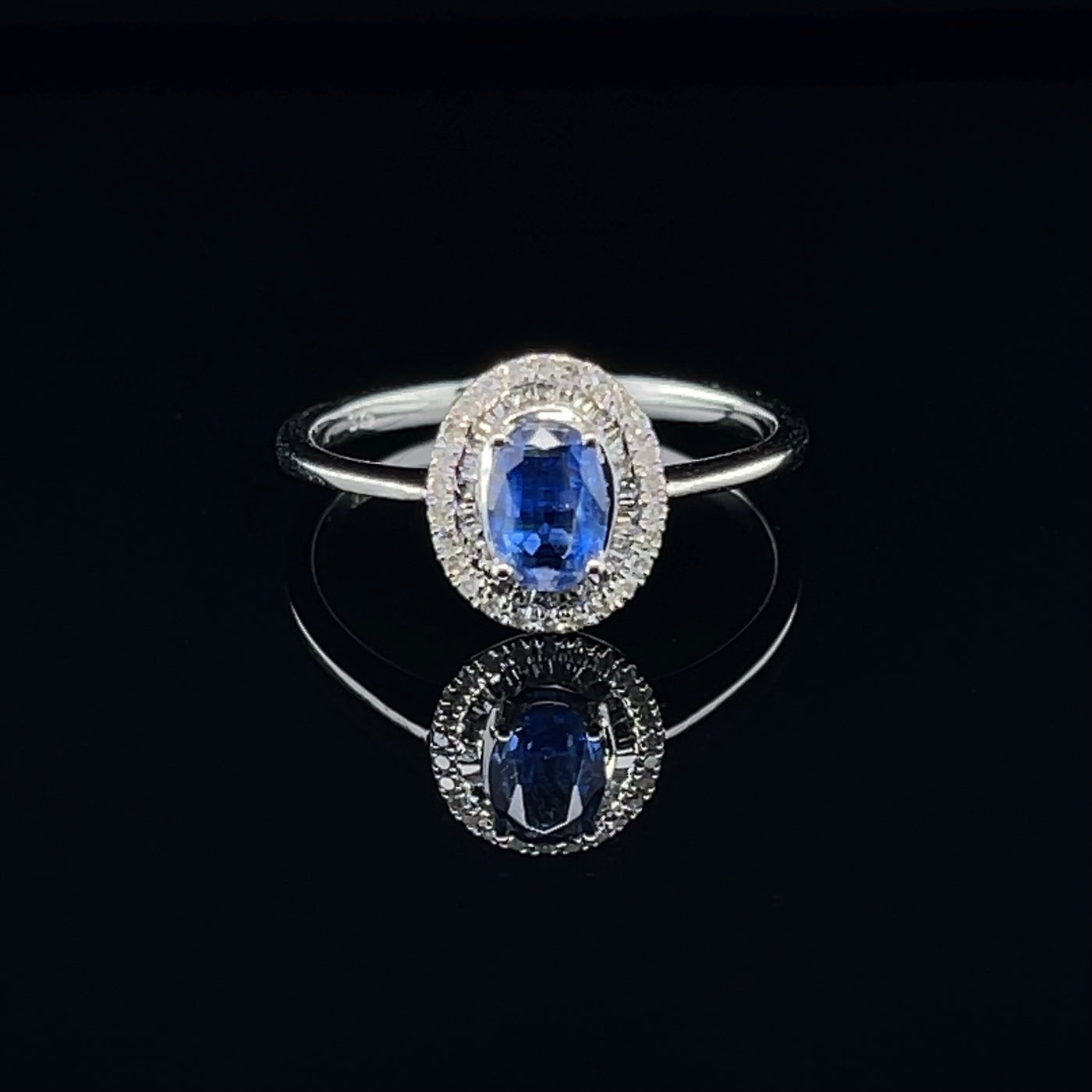 18CT White Gold Kyanite and Diamond Ring