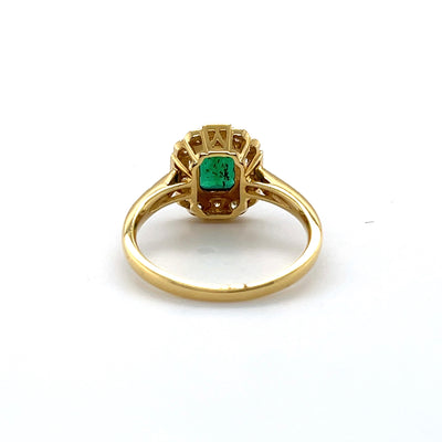 18CT Yellow Gold Colombian Emerald and Diamond Ring