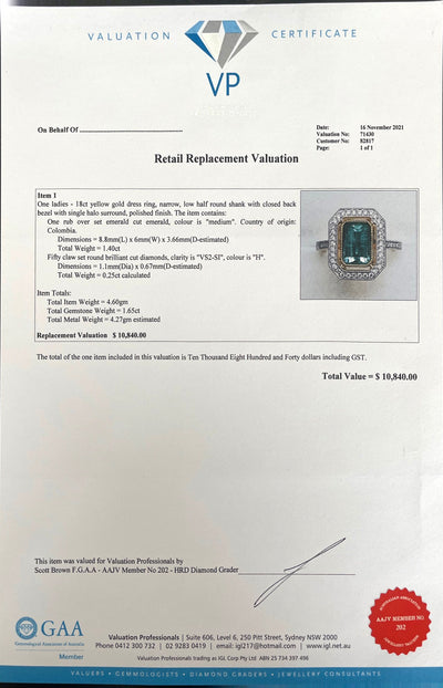 18CT Yellow Gold Colombian Emerald and Diamond ring