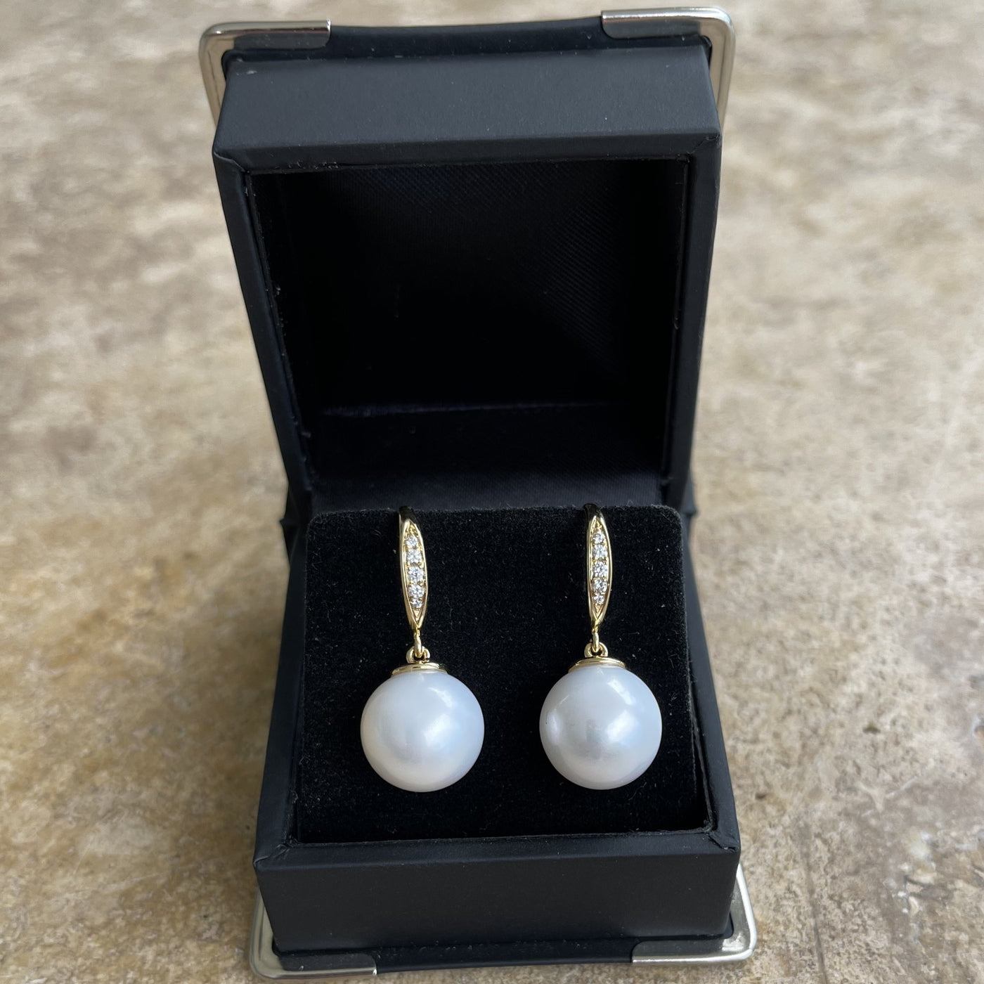 18CT Yellow Gold Pearl and Diamond Earrings