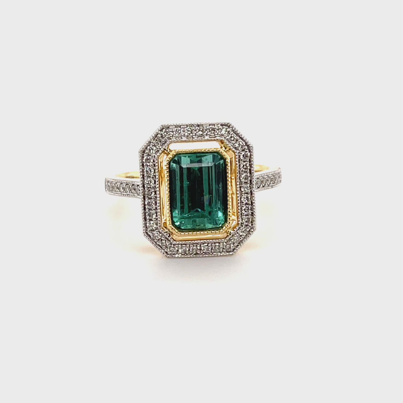 18CT Yellow Gold Colombian Emerald and Diamond ring